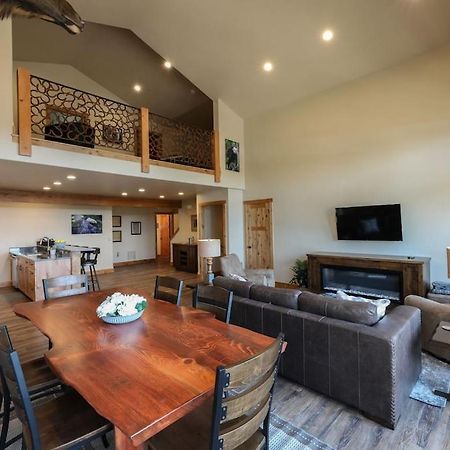 Townhome Next To Clubhouse In Exclusive Eagle Bend - The Glacier Бигфорк Экстерьер фото