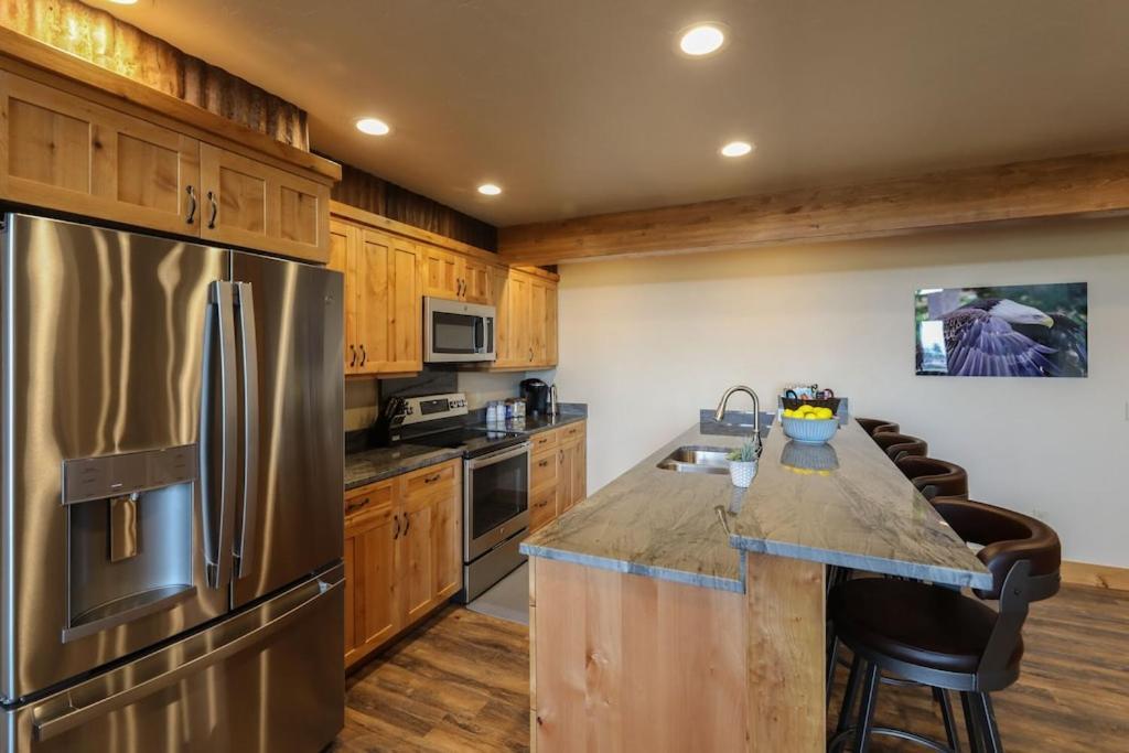 Townhome Next To Clubhouse In Exclusive Eagle Bend - The Glacier Бигфорк Экстерьер фото